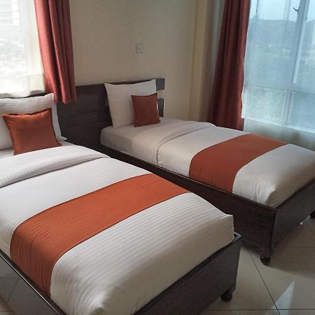 Claire De Lune Moonlight Hotel Nakuru Luaran gambar