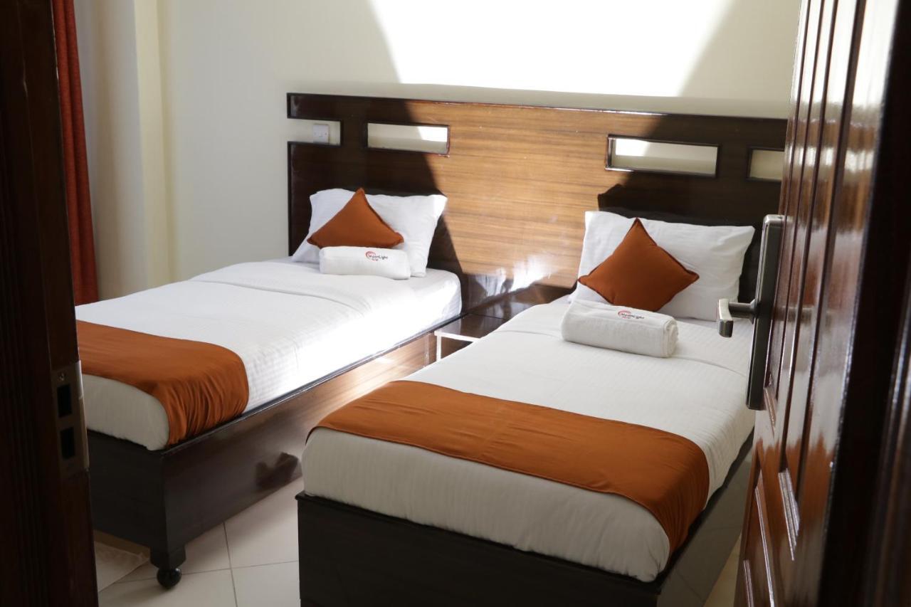 Claire De Lune Moonlight Hotel Nakuru Luaran gambar
