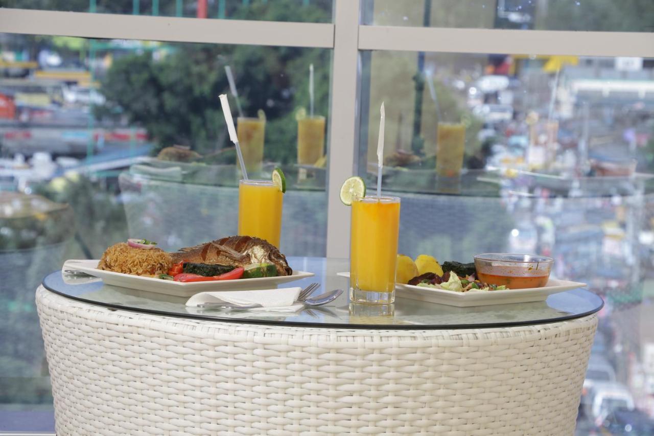 Claire De Lune Moonlight Hotel Nakuru Luaran gambar