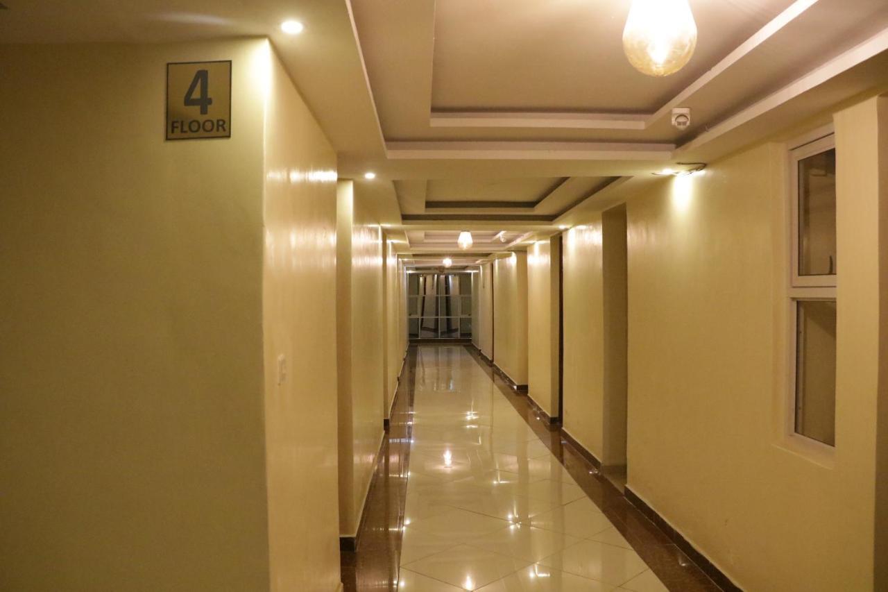 Claire De Lune Moonlight Hotel Nakuru Luaran gambar